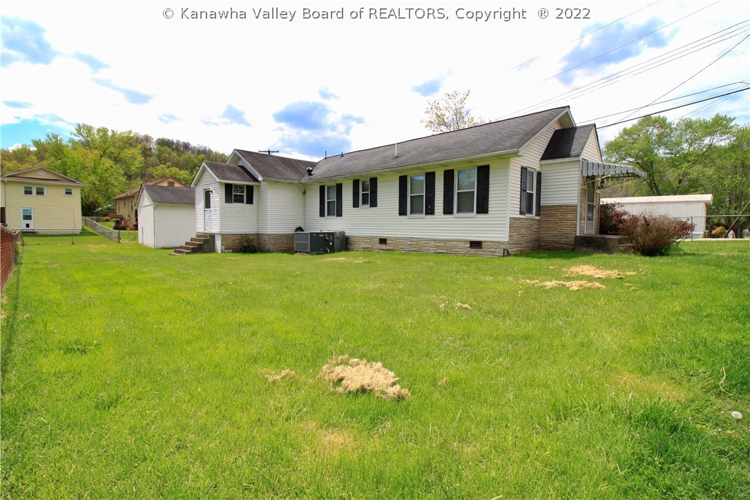 3002 Ruth Street Charleston, WV 25302 - Photo 2 of 21 Gallery Image 2