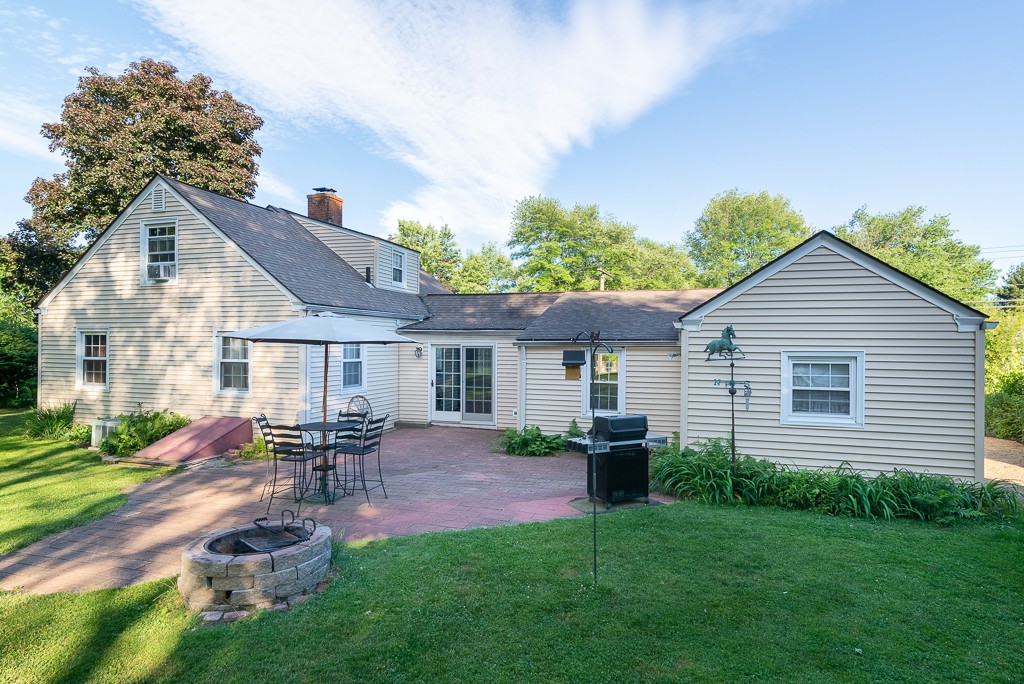 84 Porter Road East Longmeadow, MA 01028 - Photo 24 of 29 Gallery Image 24