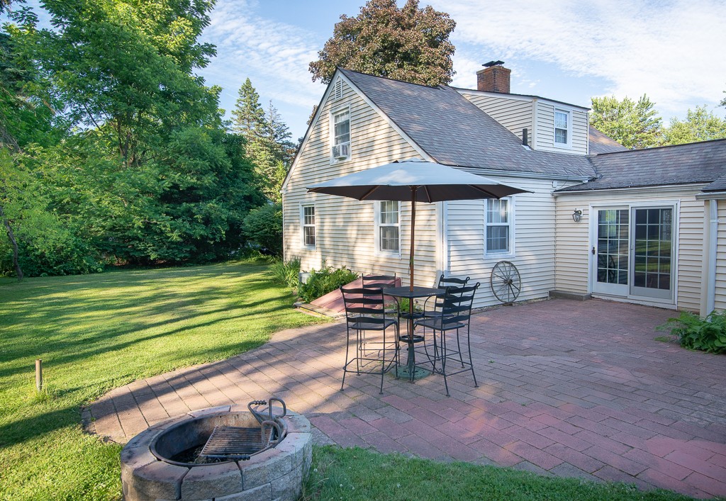 84 Porter Road East Longmeadow, MA 01028 - Photo 29 of 29 Gallery Image 29