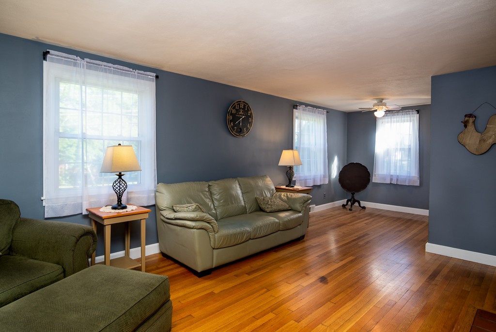 84 Porter Road East Longmeadow, MA 01028 - Photo 5 of 29 Gallery Image 5
