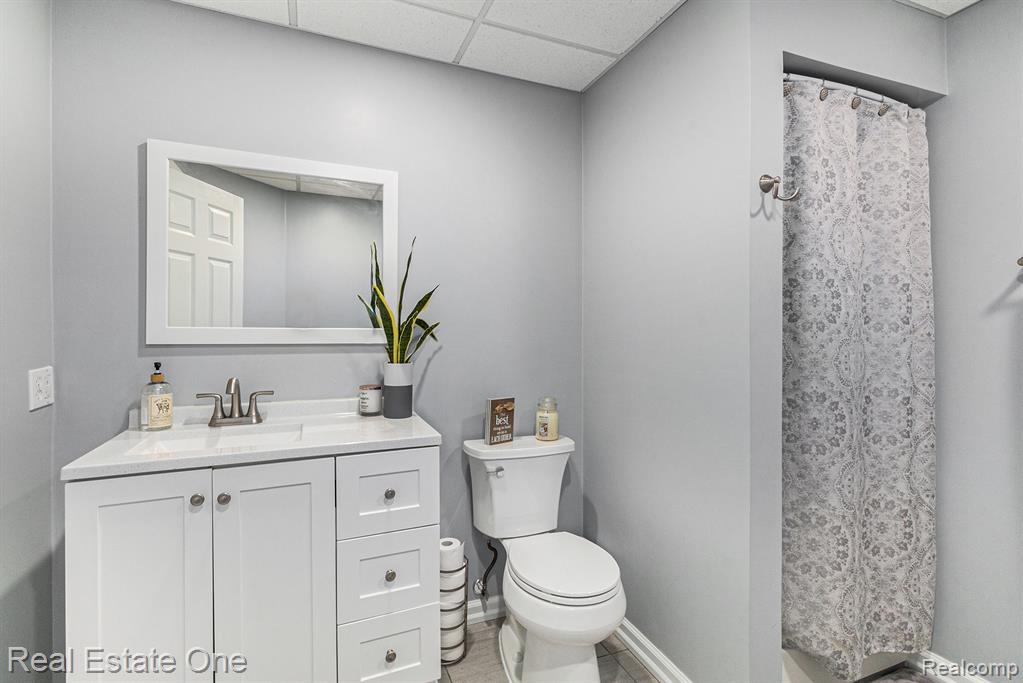 22754 Fawn Road Trenton, MI 48183 - Photo 30 of 41 Gallery Image 30