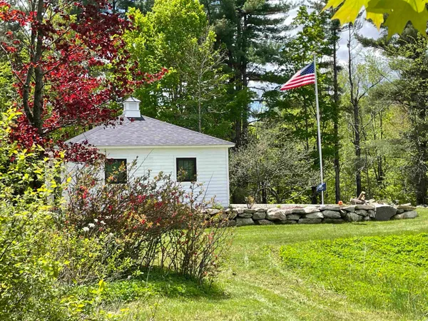 $249,900 | 357 Parker Road, Carroll, NH 03598