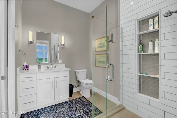 $1,950 | 10 Grace Street, Unit 603, Wilmington, NC 28401