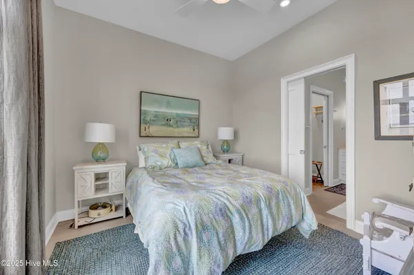 $1,950 | 10 Grace Street, Unit 603, Wilmington, NC 28401