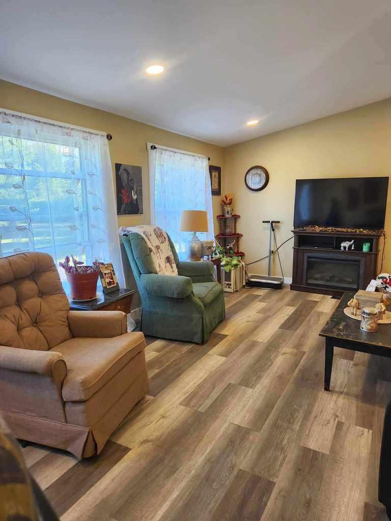 3352 West River Road Sidney, ME 04330 - Photo 18 of 44 Messenger_creation_24B3FA43-4552-45F9-B8