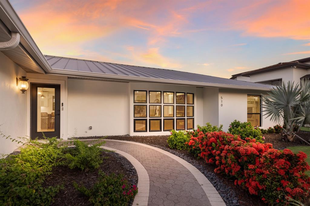 510 Putter Lane Longboat Key, FL 34228 - Photo 5 of 74 Gallery Image 5