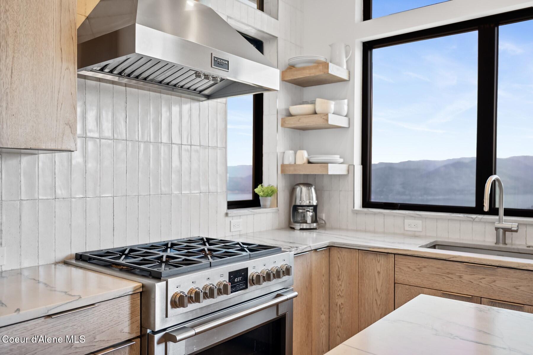 1376 Less Traveled Road Sagle, ID 83860 - Photo 15 of 61 14a