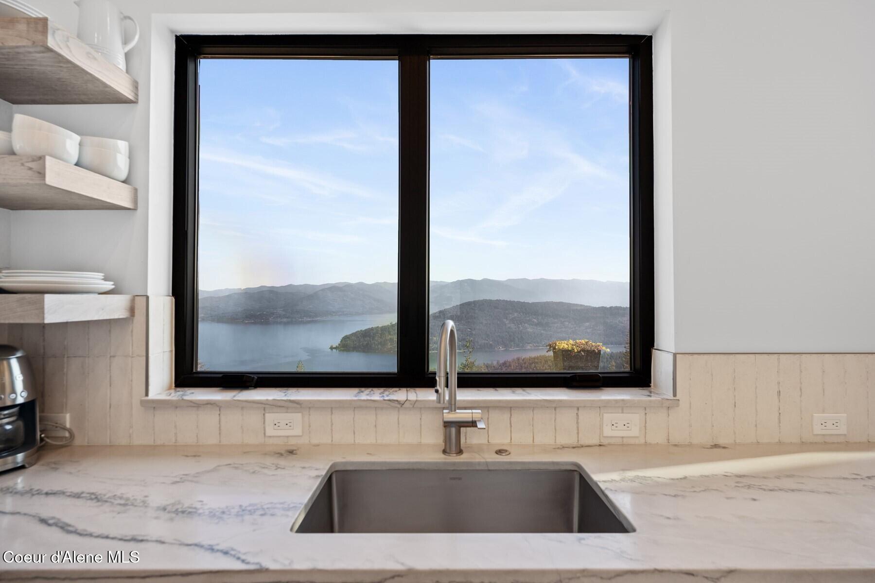 1376 Less Traveled Road Sagle, ID 83860 - Photo 16 of 61 14b