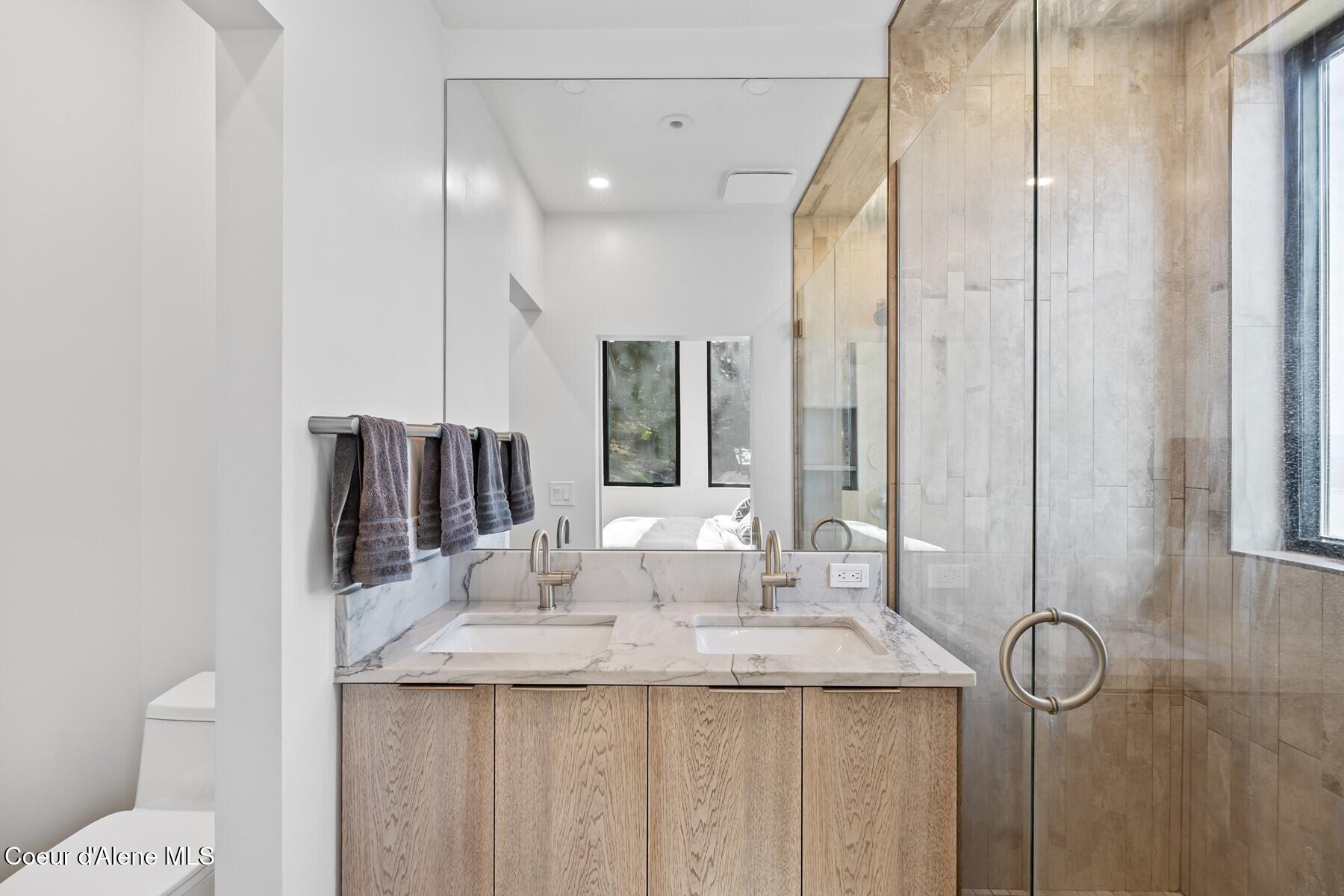 1376 Less Traveled Road Sagle, ID 83860 - Photo 30 of 61 27