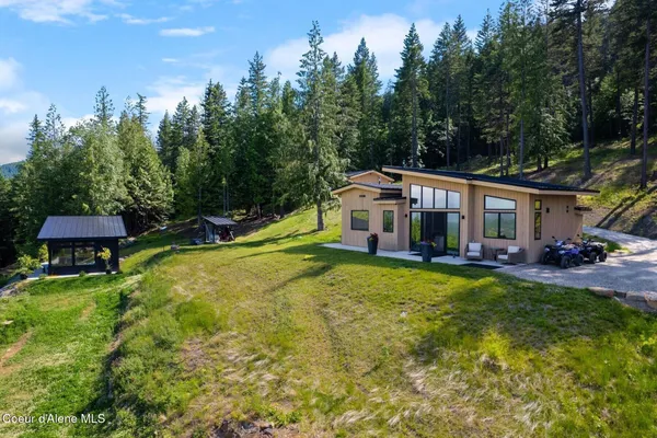 $1,995,000 | 1376 Less Traveled Road, Sagle, ID 83860