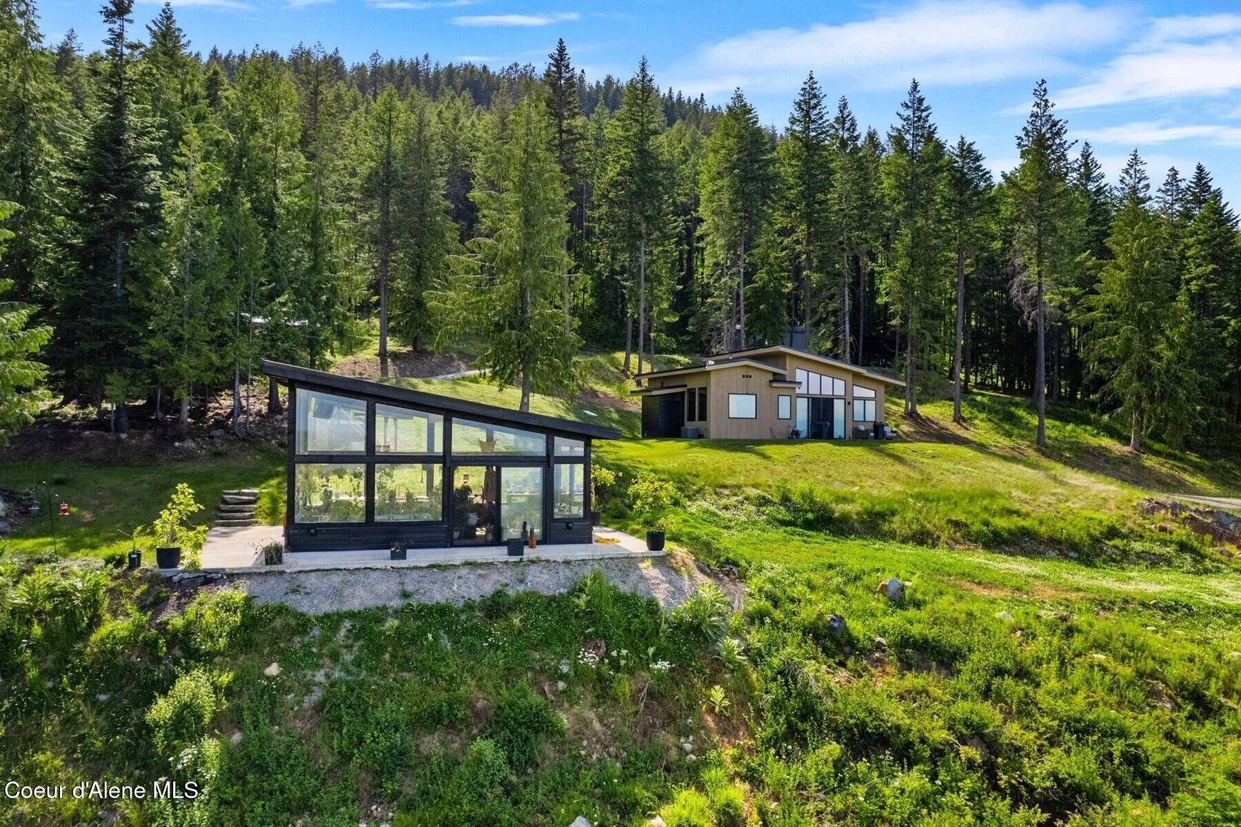 1376 Less Traveled Road Sagle, ID 83860 - Photo 43 of 61 40