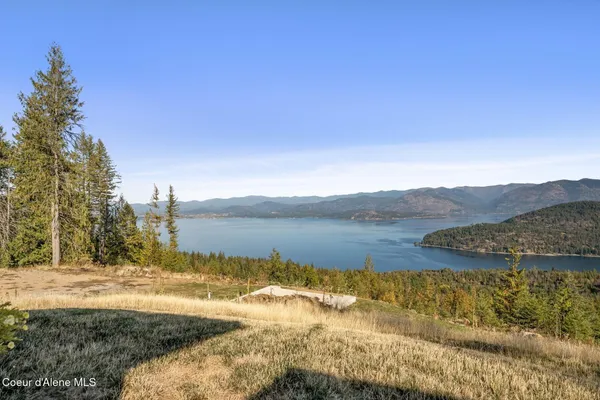 $1,995,000 | 1376 Less Traveled Road, Sagle, ID 83860