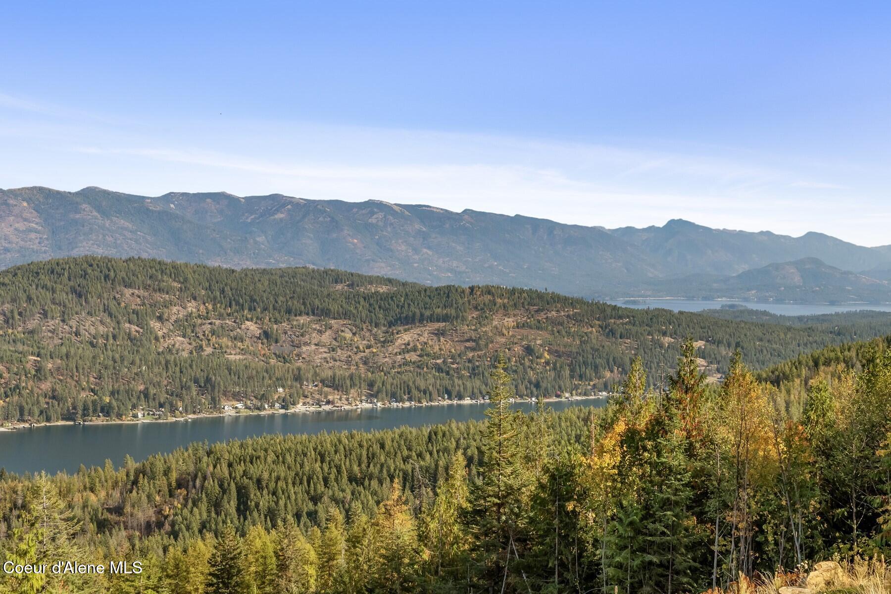 1376 Less Traveled Road Sagle, ID 83860 - Photo 56 of 61 53