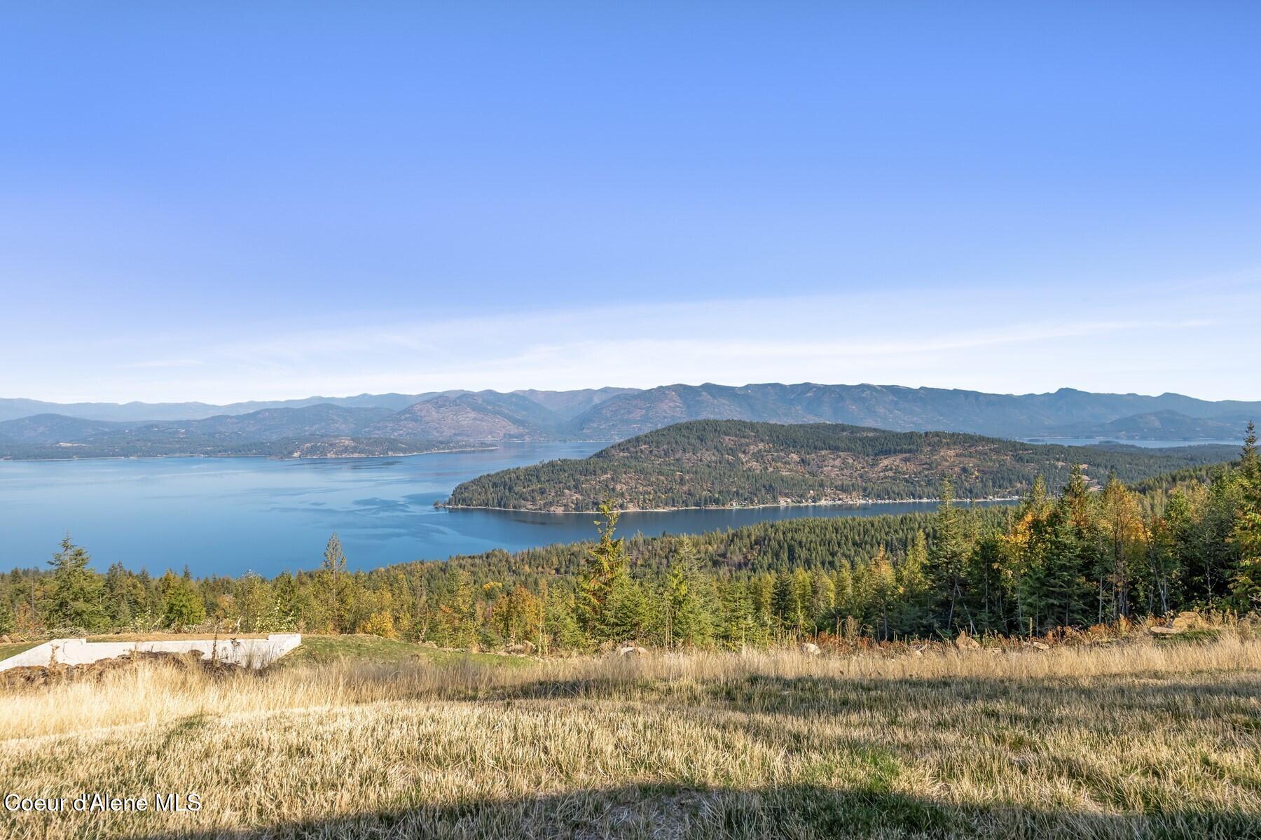 1376 Less Traveled Road Sagle, ID 83860 - Photo 57 of 61 54