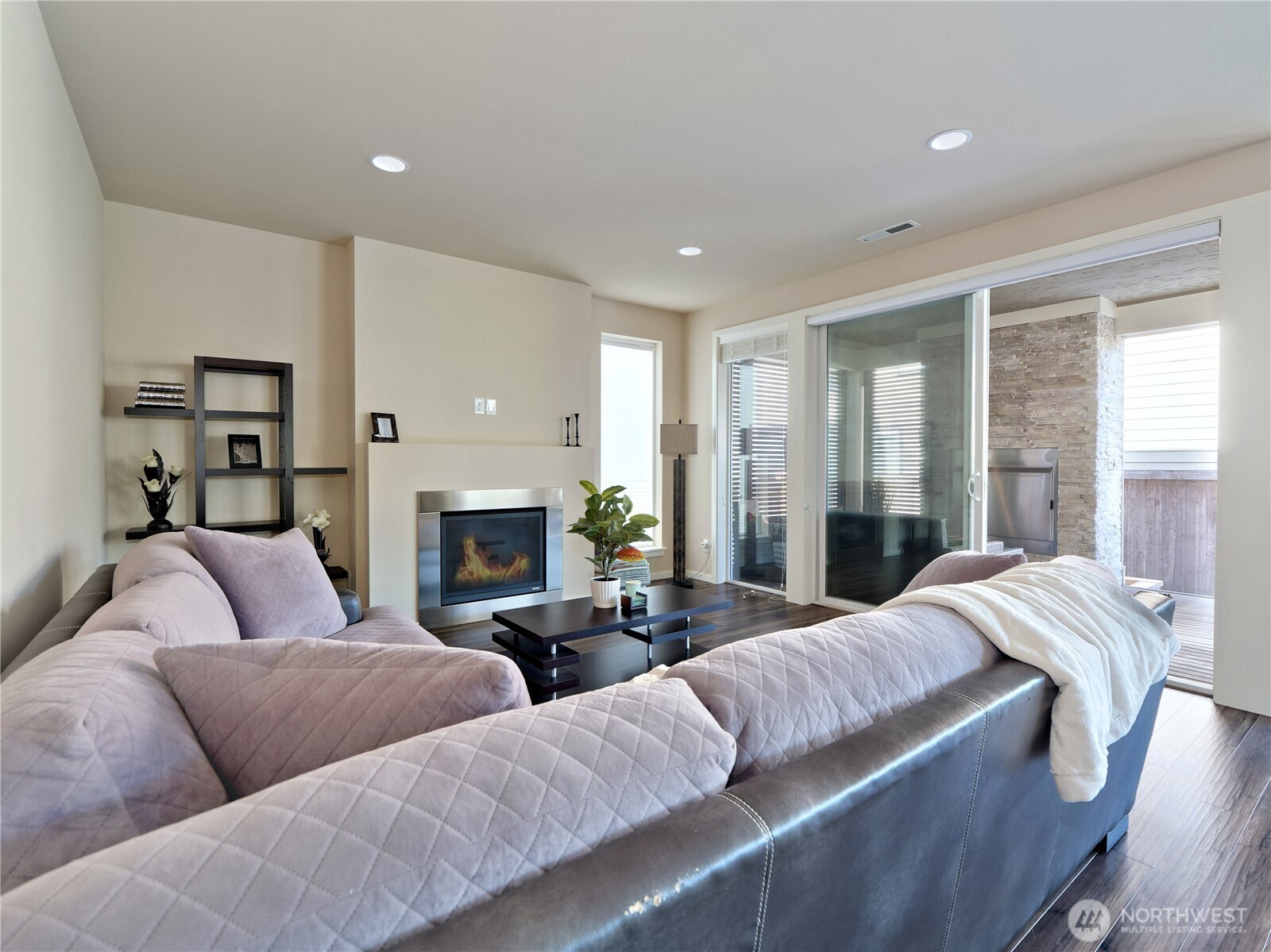 4133 171st Street Southeast Bothell, WA 98012 - Photo 6 of 35 Gallery Image 6