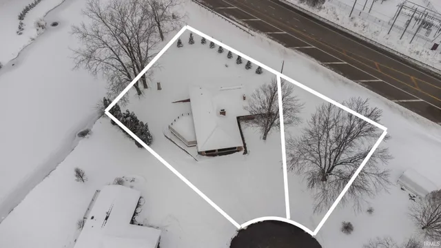 $585,000 | 1116 Erin Court, Middlebury, IN 46540