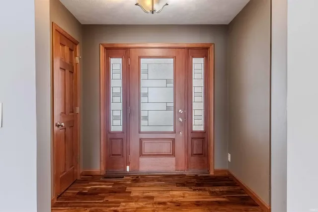 $585,000 | 1116 Erin Court, Middlebury, IN 46540