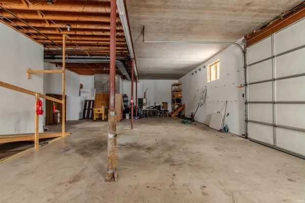 $575,000 | 1116 Erin Court, Middlebury, IN 46540