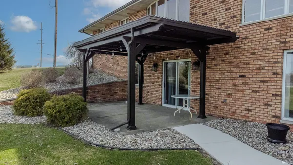 $575,000 | 1116 Erin Court, Middlebury, IN 46540