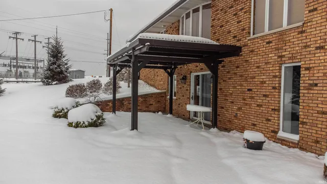 $585,000 | 1116 Erin Court, Middlebury, IN 46540