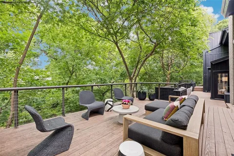 $2,790,000 | 6933 Delrose Drive, Dallas, TX 75214