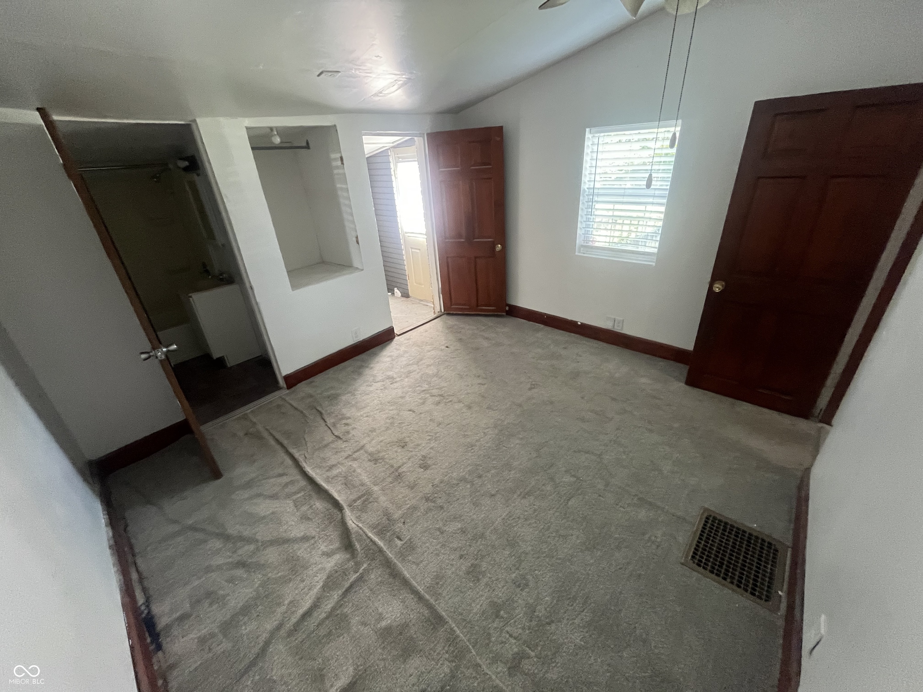 215 Trowbridge Street Indianapolis, IN 46201 - Photo 9 of 12