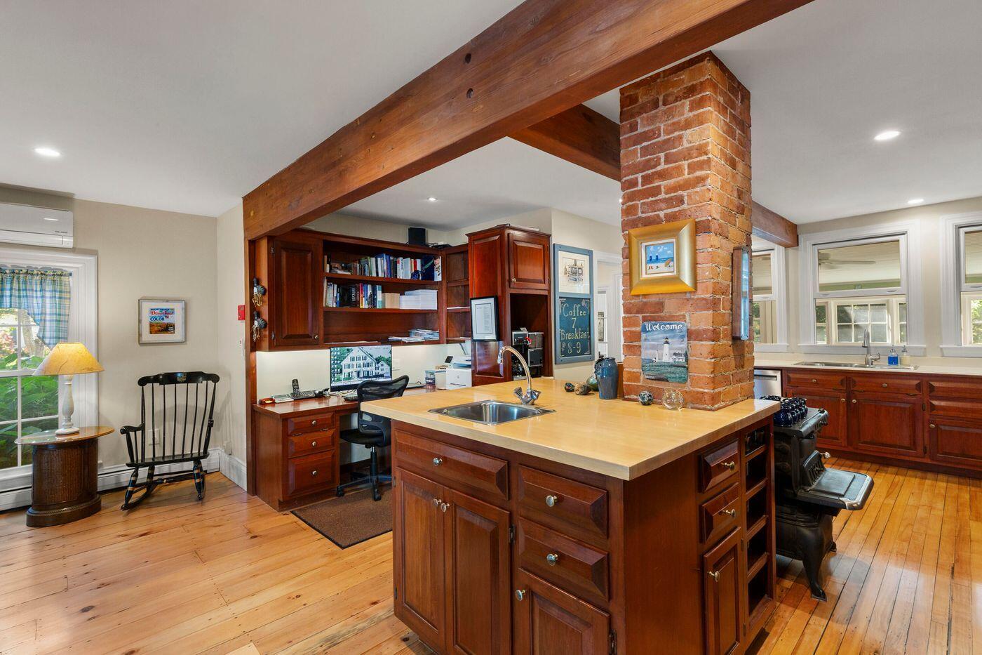 22 High Street Camden, ME 04843 - Photo 15 of 64 W16-ME2360_15