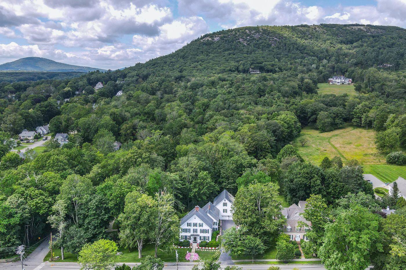 22 High Street Camden, ME 04843 - Photo 62 of 64 W64-ME2360_64