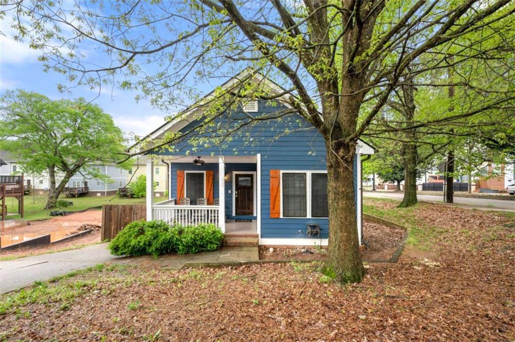 650 Ira Street Southwest Atlanta, GA 30312 - Photo 2 of 24