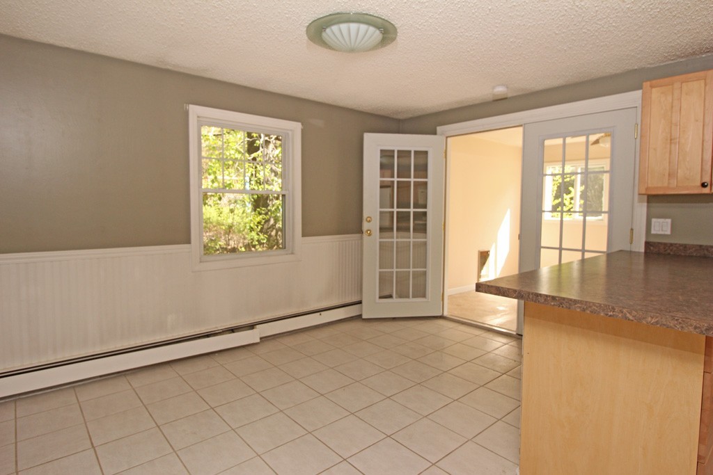 60 Brooks Village Road Phillipston, MA 01331 - Photo 3 of 12