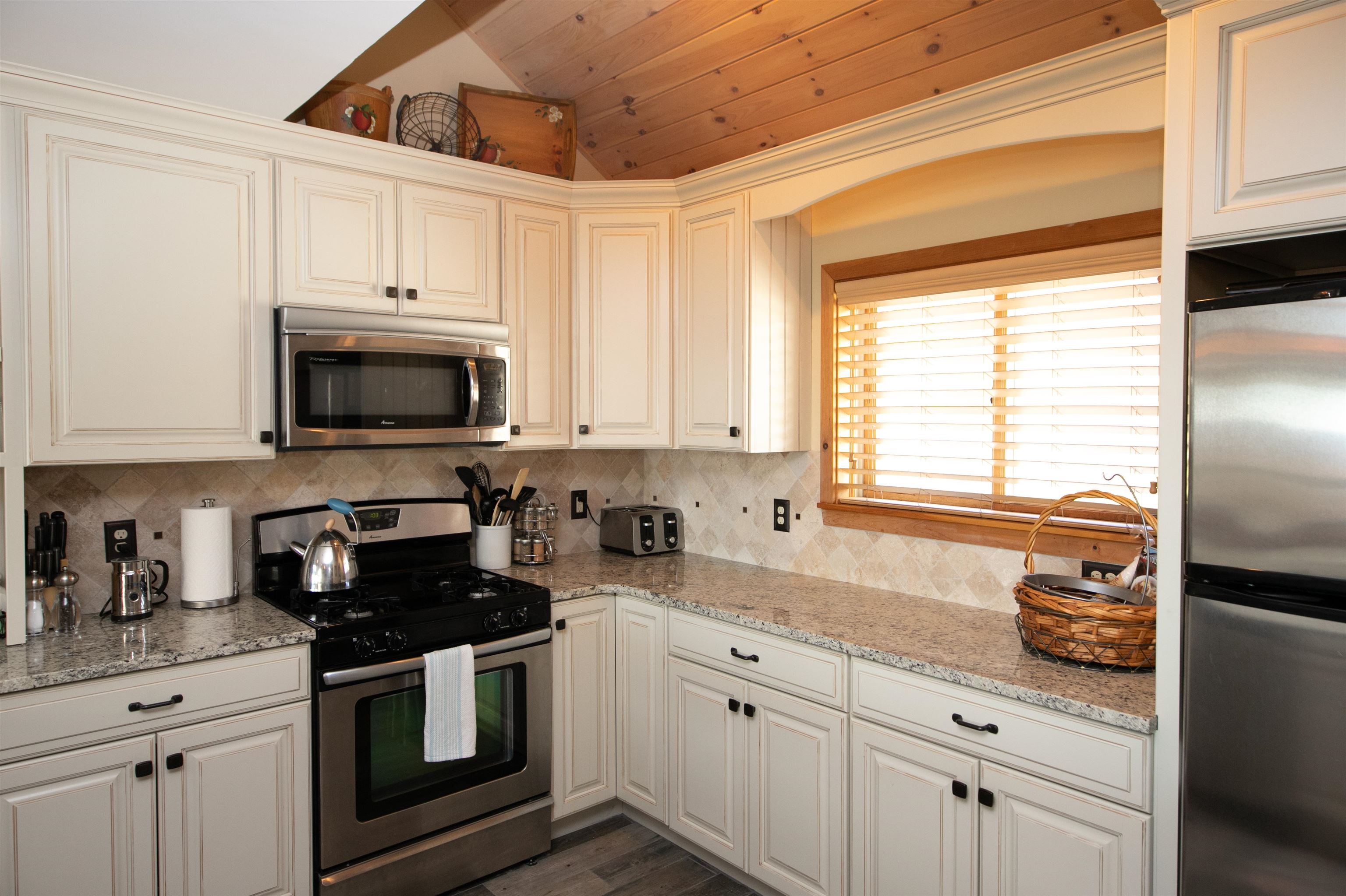 182 Okemo Trailside Extension, Unit 42C Ludlow, VT 05149 - Photo 5 of 27 Gallery Image 5