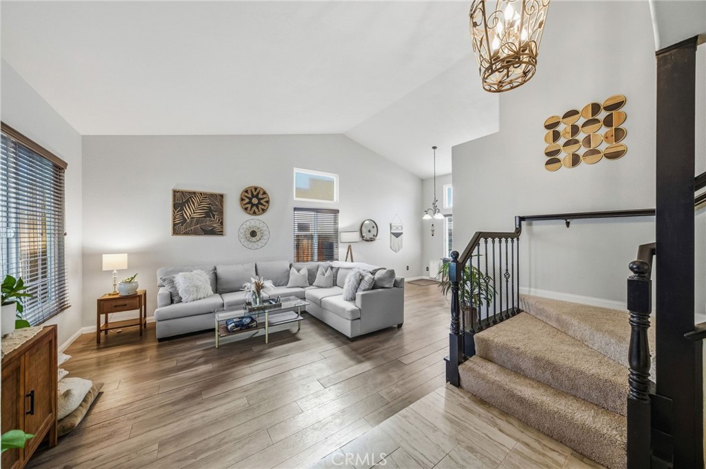 24437 Ridgewood Road Murrieta, CA 92562 - Photo 12 of 55