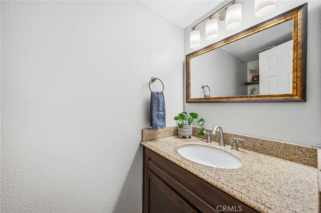 24437 Ridgewood Road Murrieta, CA 92562 - Photo 19 of 55