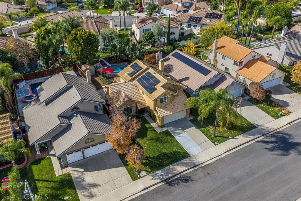 24437 Ridgewood Road Murrieta, CA 92562 - Photo 3 of 55