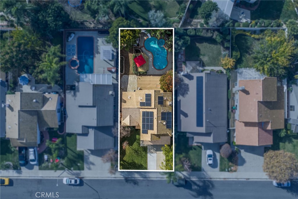 24437 Ridgewood Road Murrieta, CA 92562 - Photo 8 of 55