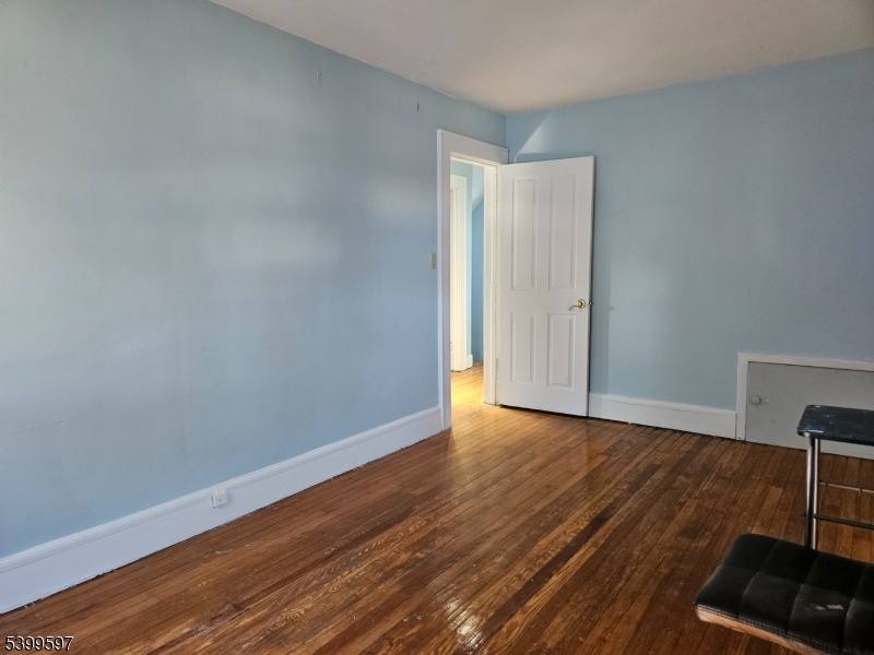 969 Arnet Avenue Union, NJ 07083 - Photo 18 of 25