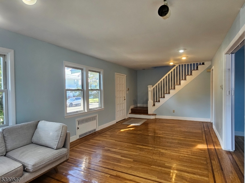 969 Arnet Avenue Union, NJ 07083 - Photo 6 of 25