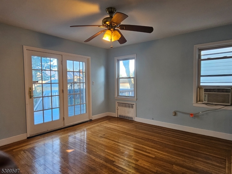 969 Arnet Avenue Union, NJ 07083 - Photo 8 of 25