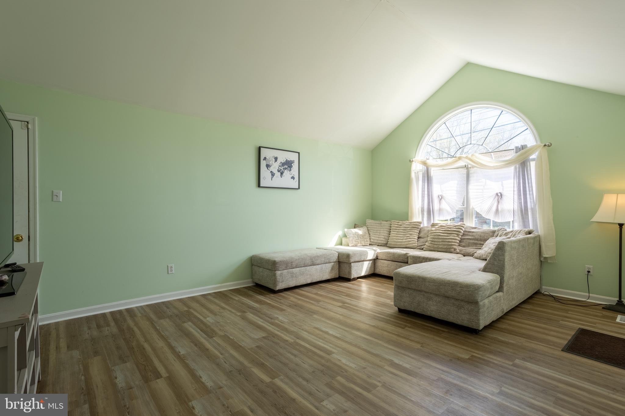 213 Cherry Hill Road Elkton, MD 21921 - Photo 5 of 38 Living Room
