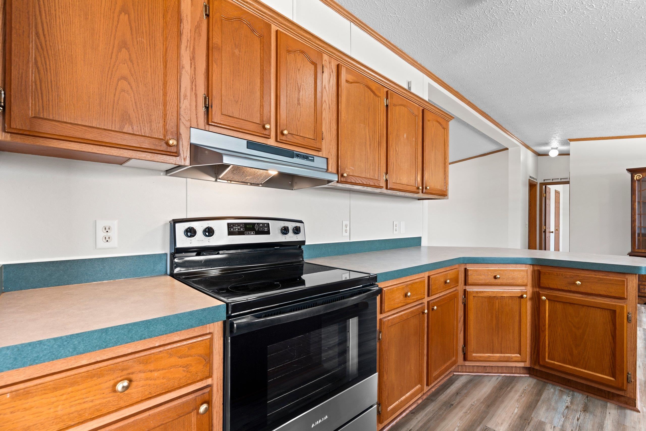 E3512 Krok Road Kewaunee, WI 54216 - Photo 11 of 60