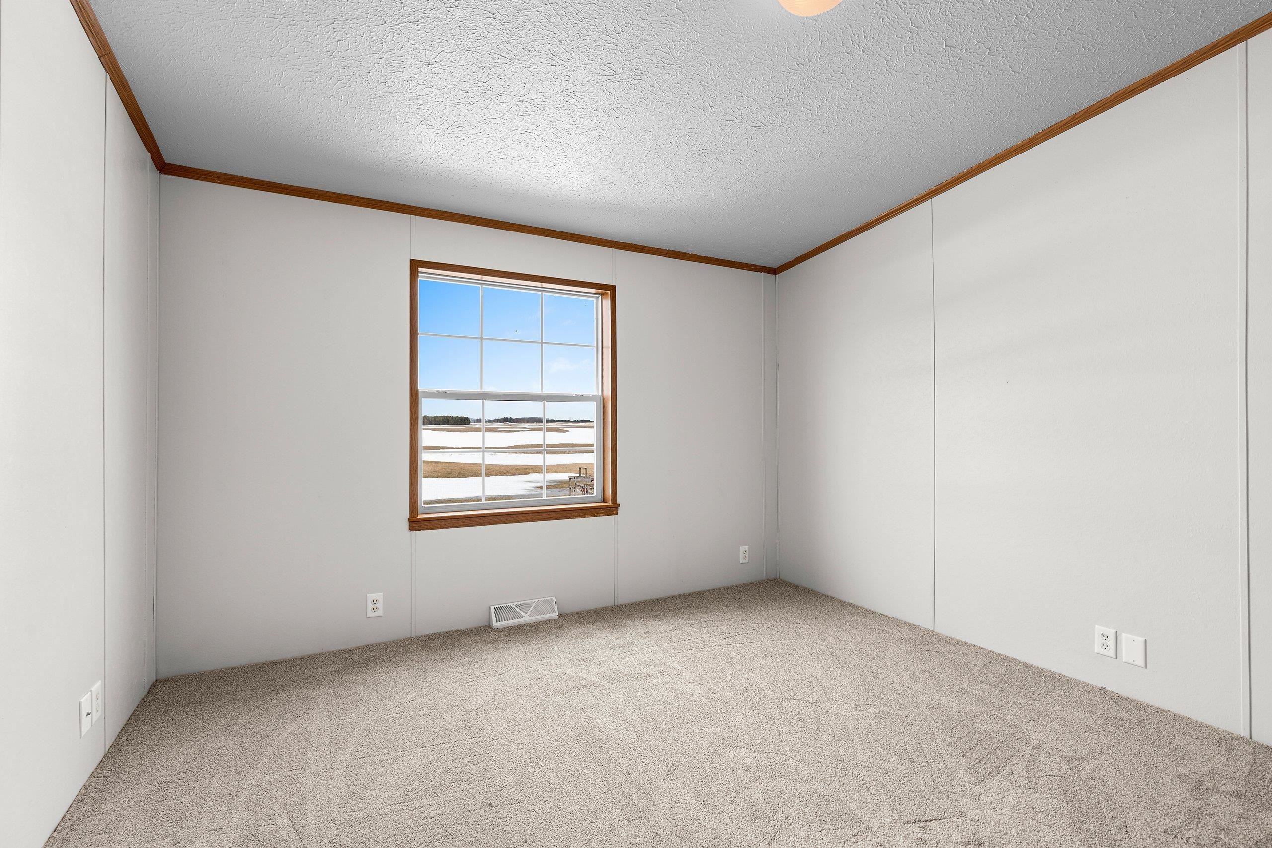 E3512 Krok Road Kewaunee, WI 54216 - Photo 30 of 60