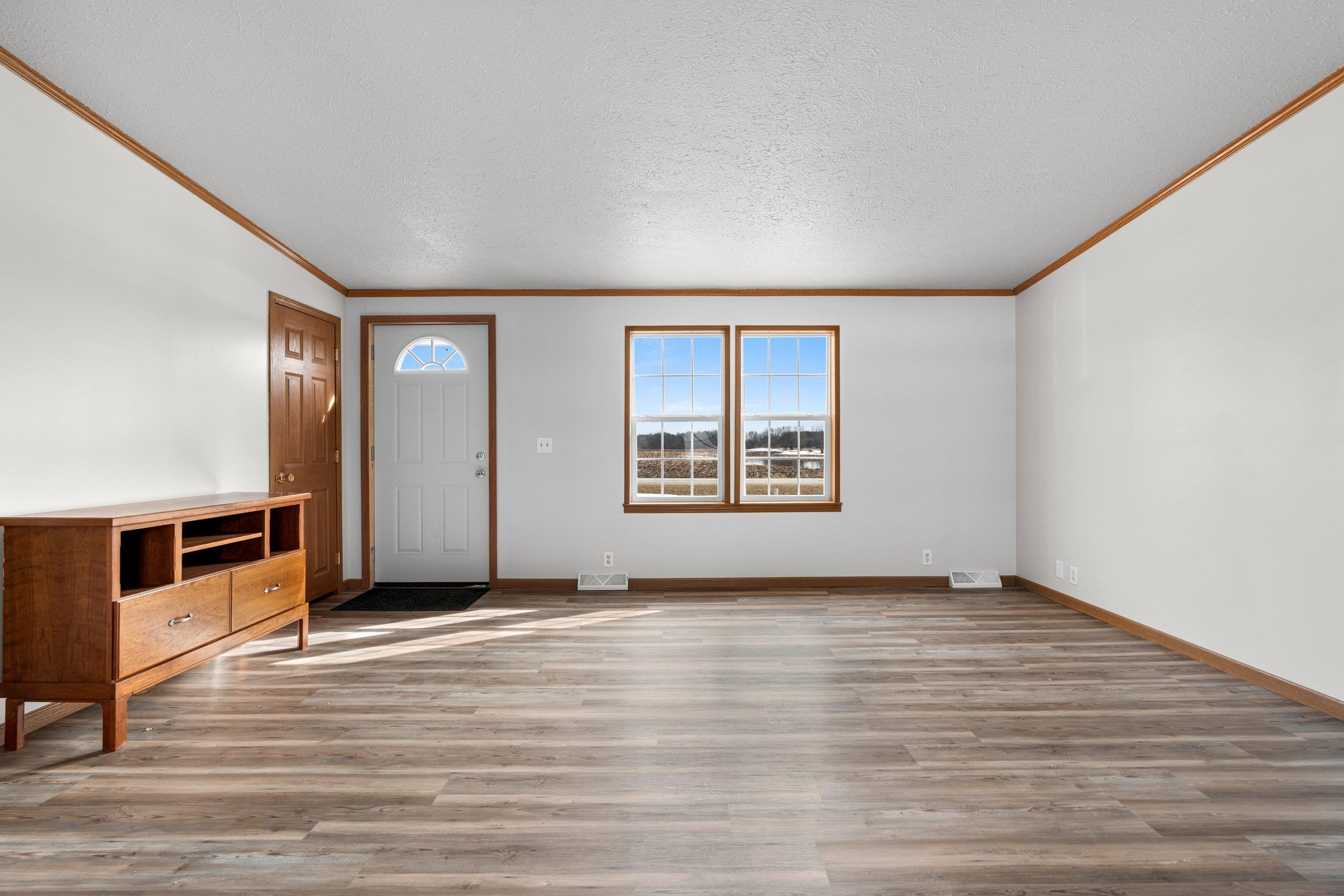 E3512 Krok Road Kewaunee, WI 54216 - Photo 3 of 60