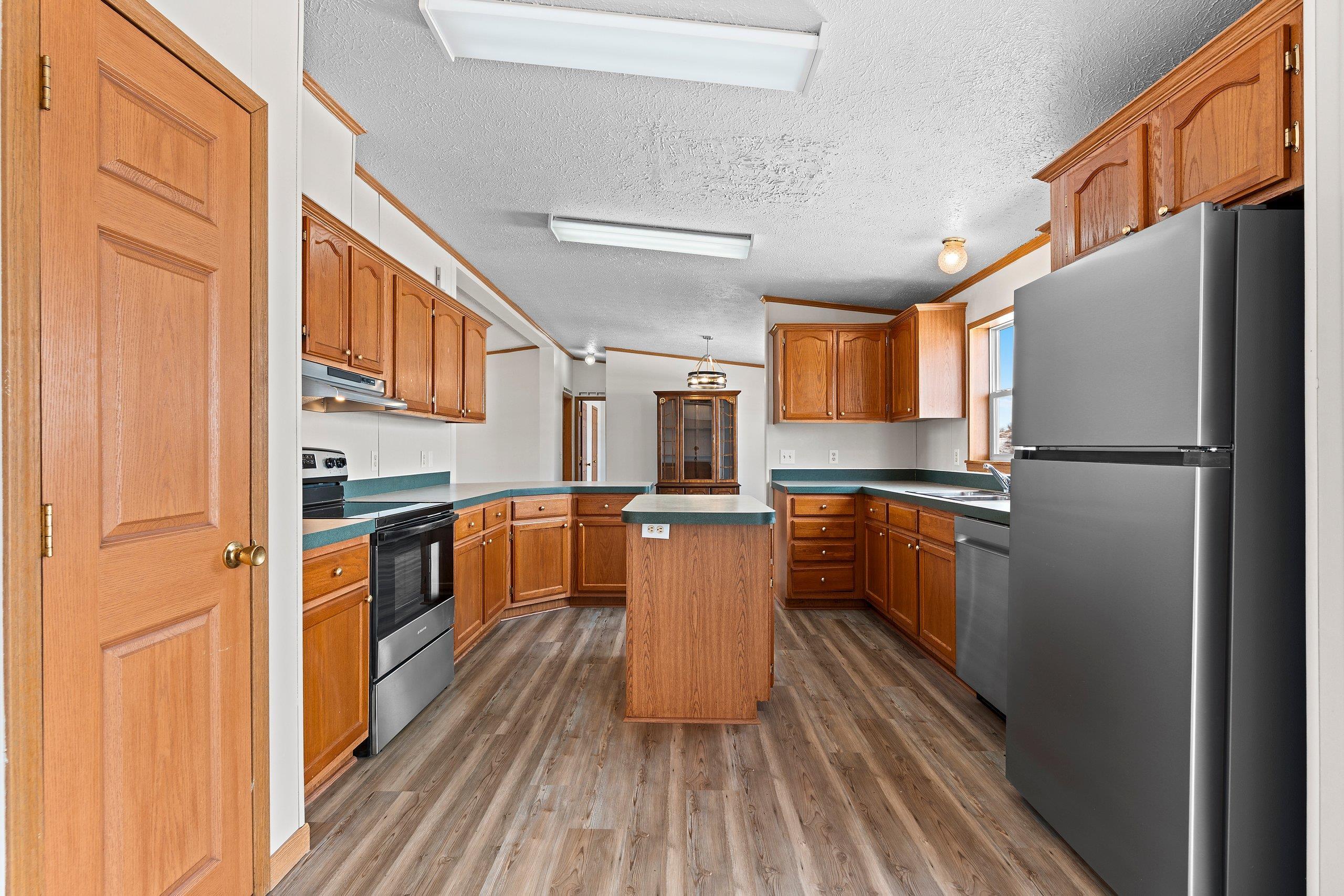 E3512 Krok Road Kewaunee, WI 54216 - Photo 9 of 60