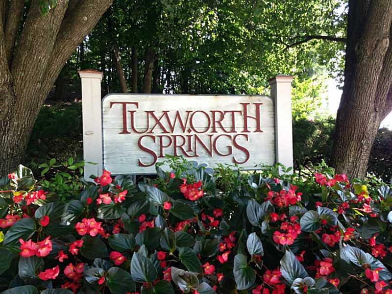 605 Tuxworth Circle, Unit 605 Decatur, GA 30033 - Photo 1 of 1 Exterior Front. Lovely wooded condominium complex in Decatur.