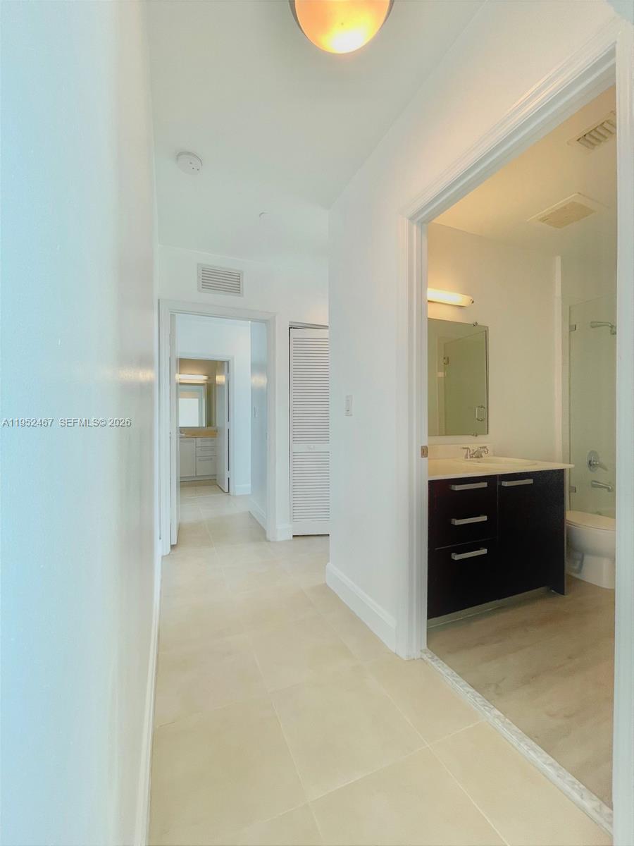 2525 Southwest 3rd Avenue, Unit 1709 Miami, FL 33129 - Photo 4 of 15