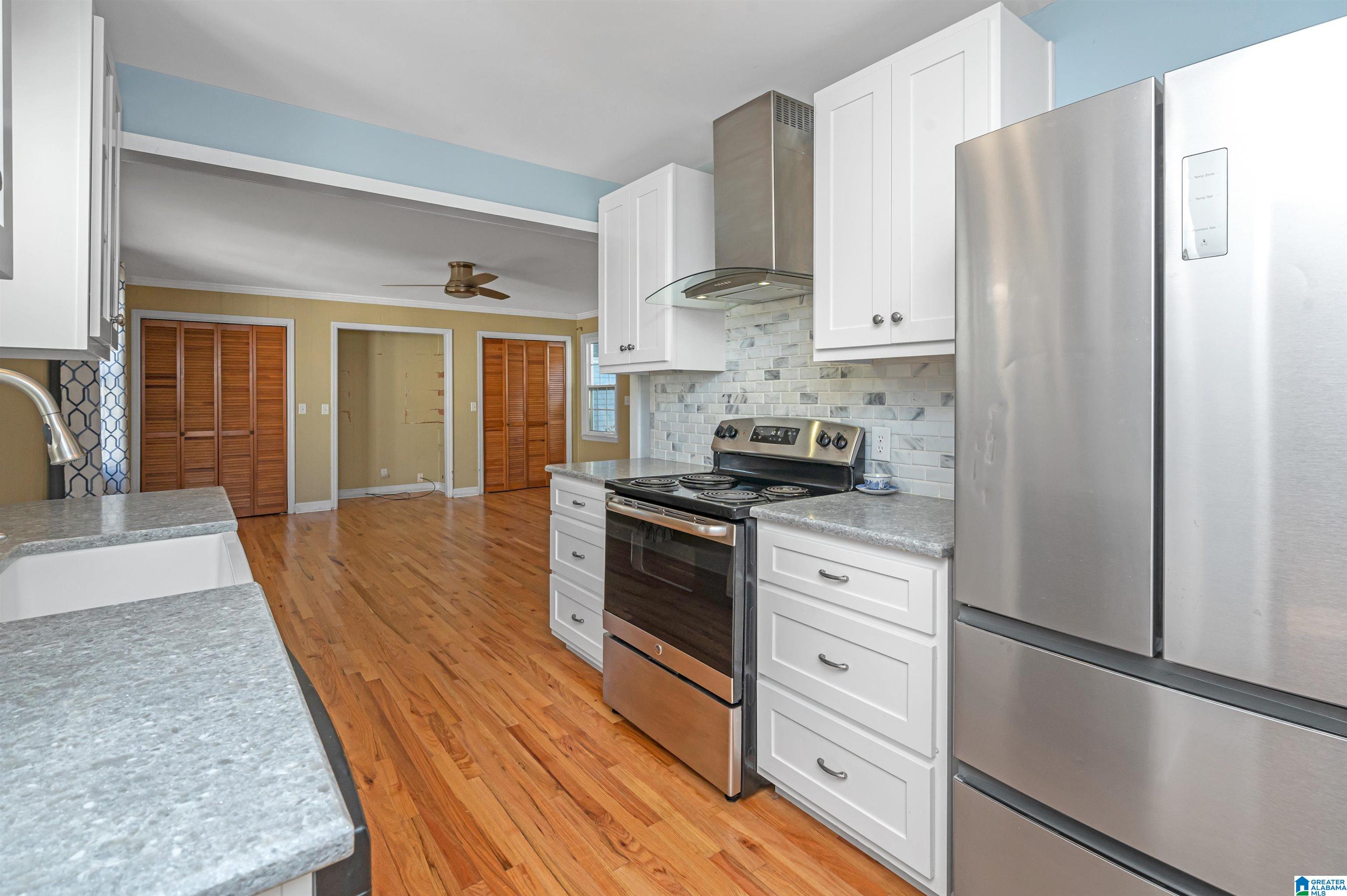 415 East Coffee Street Talladega, AL 35160 - Photo 18 of 42
