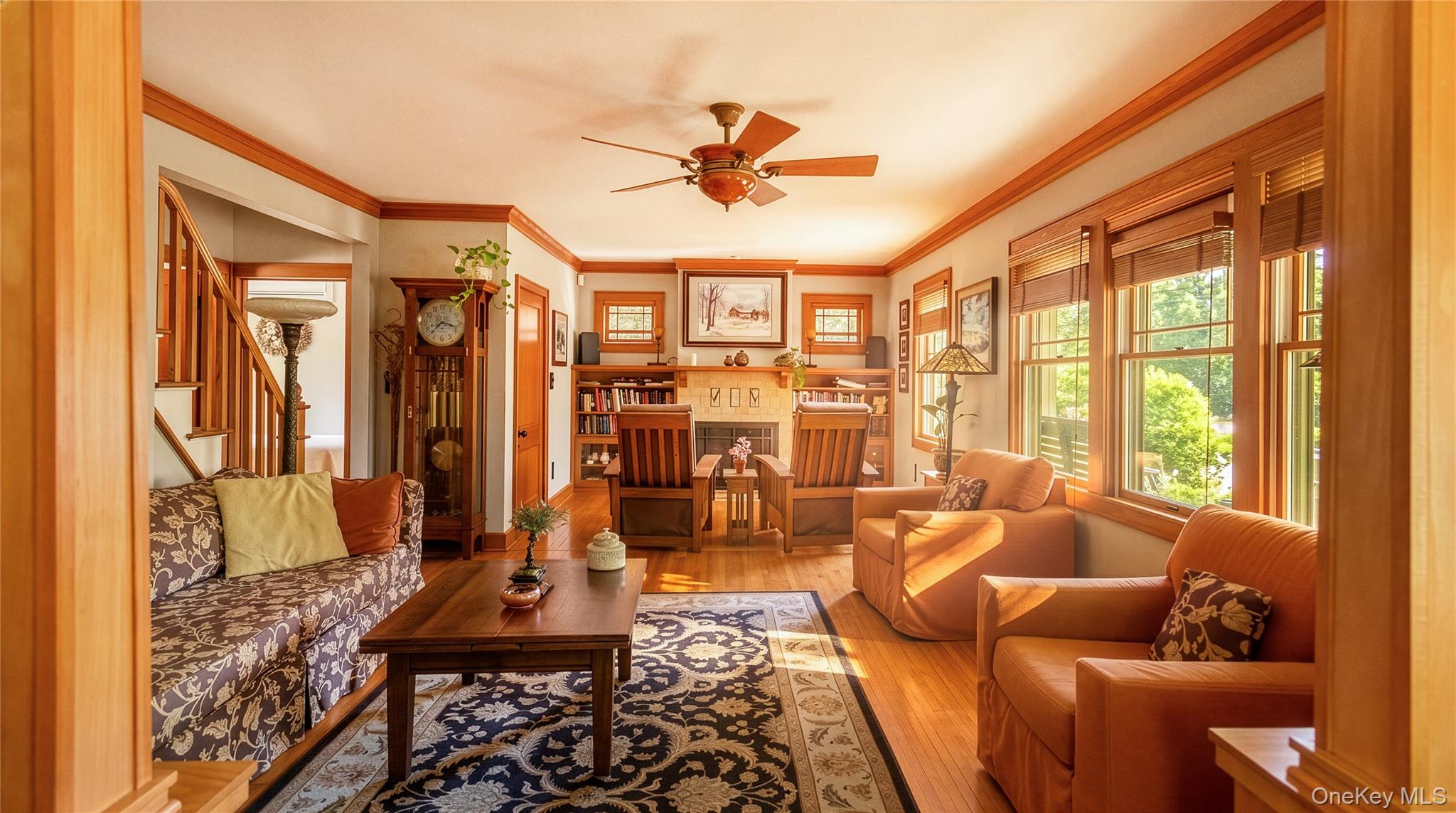 330 South Country Road Brookhaven, NY 11719 - Photo 8 of 40