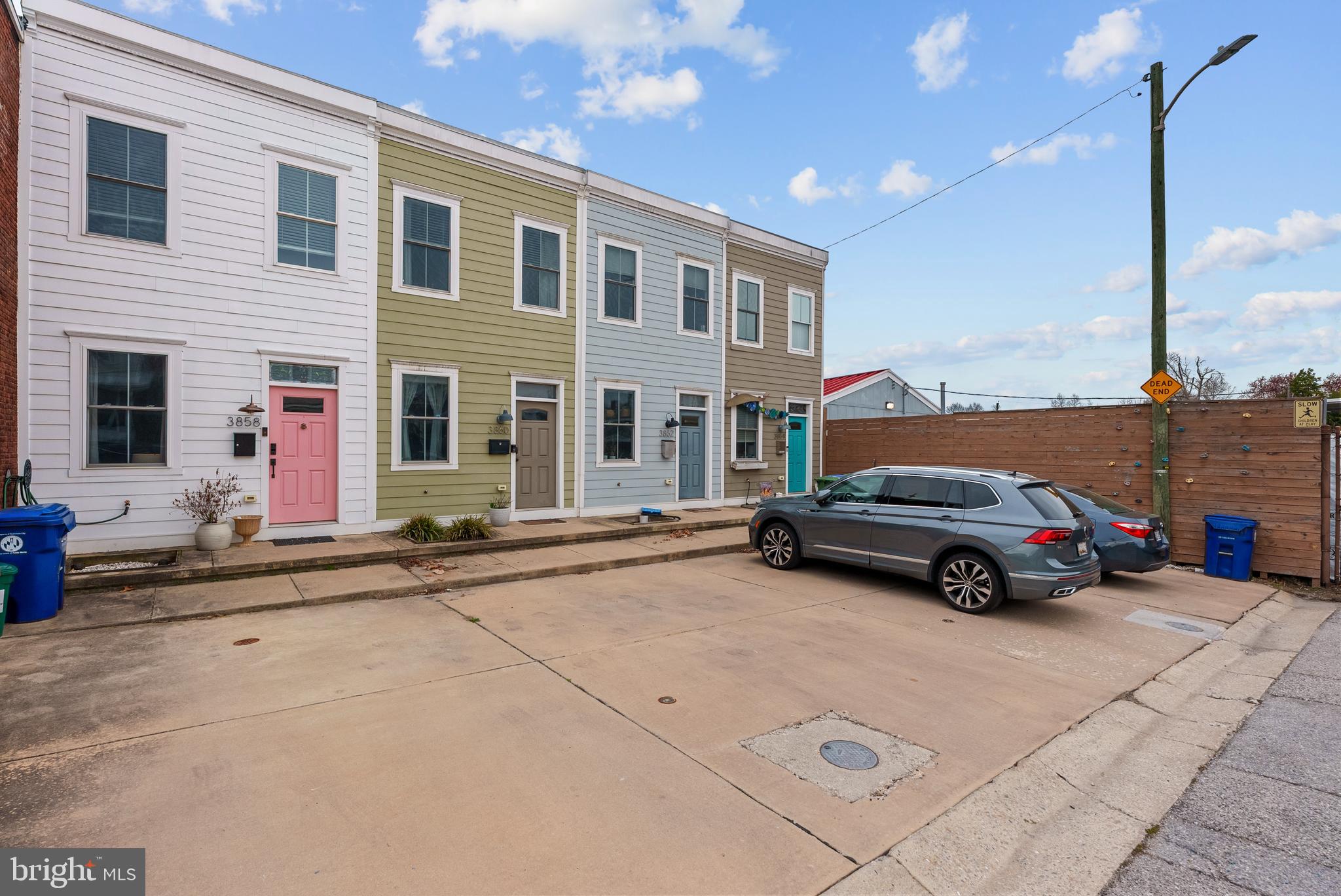 3860 Quarry Avenue Baltimore, MD 21211 - Photo 2 of 41