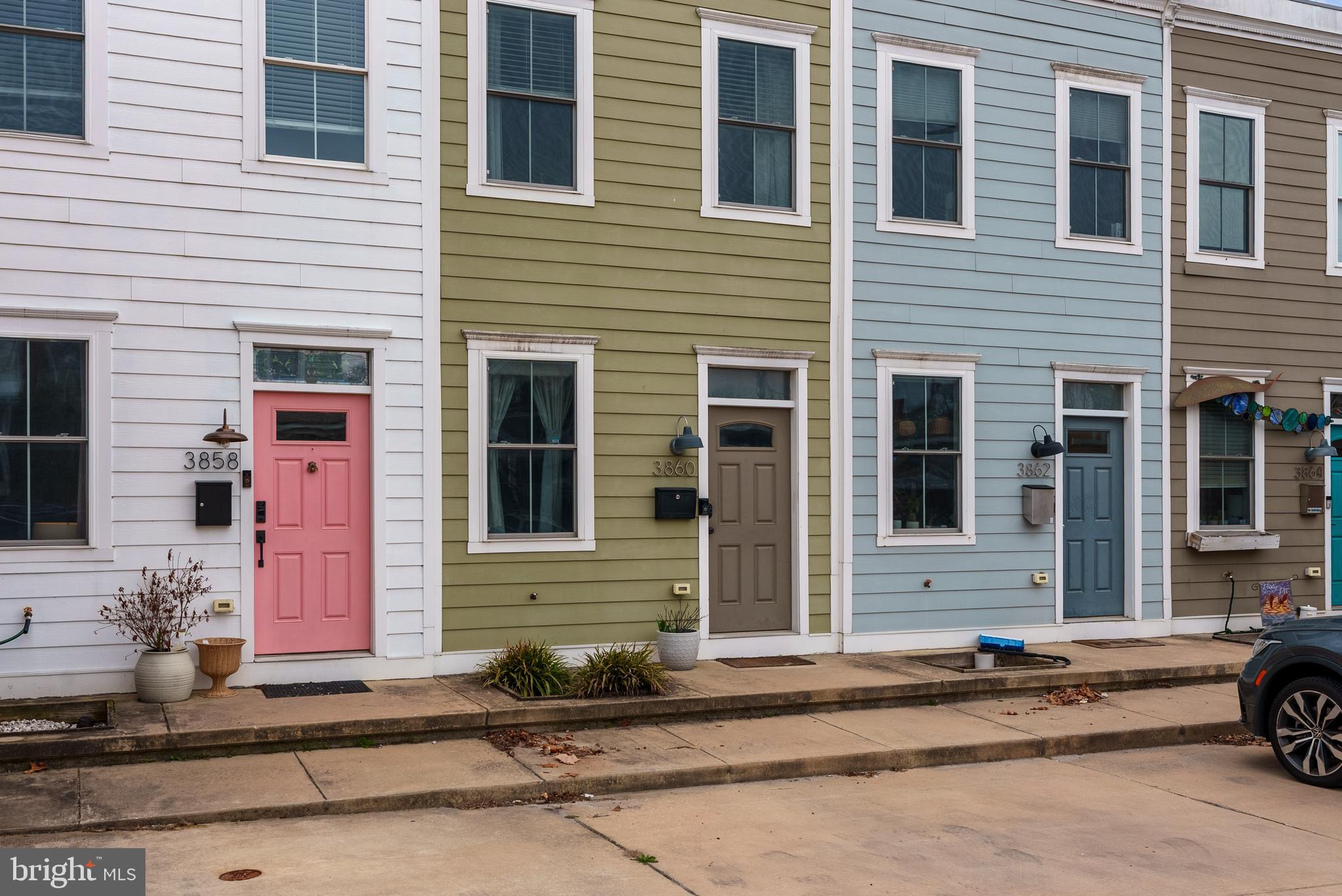 3860 Quarry Avenue Baltimore, MD 21211 - Photo 3 of 41