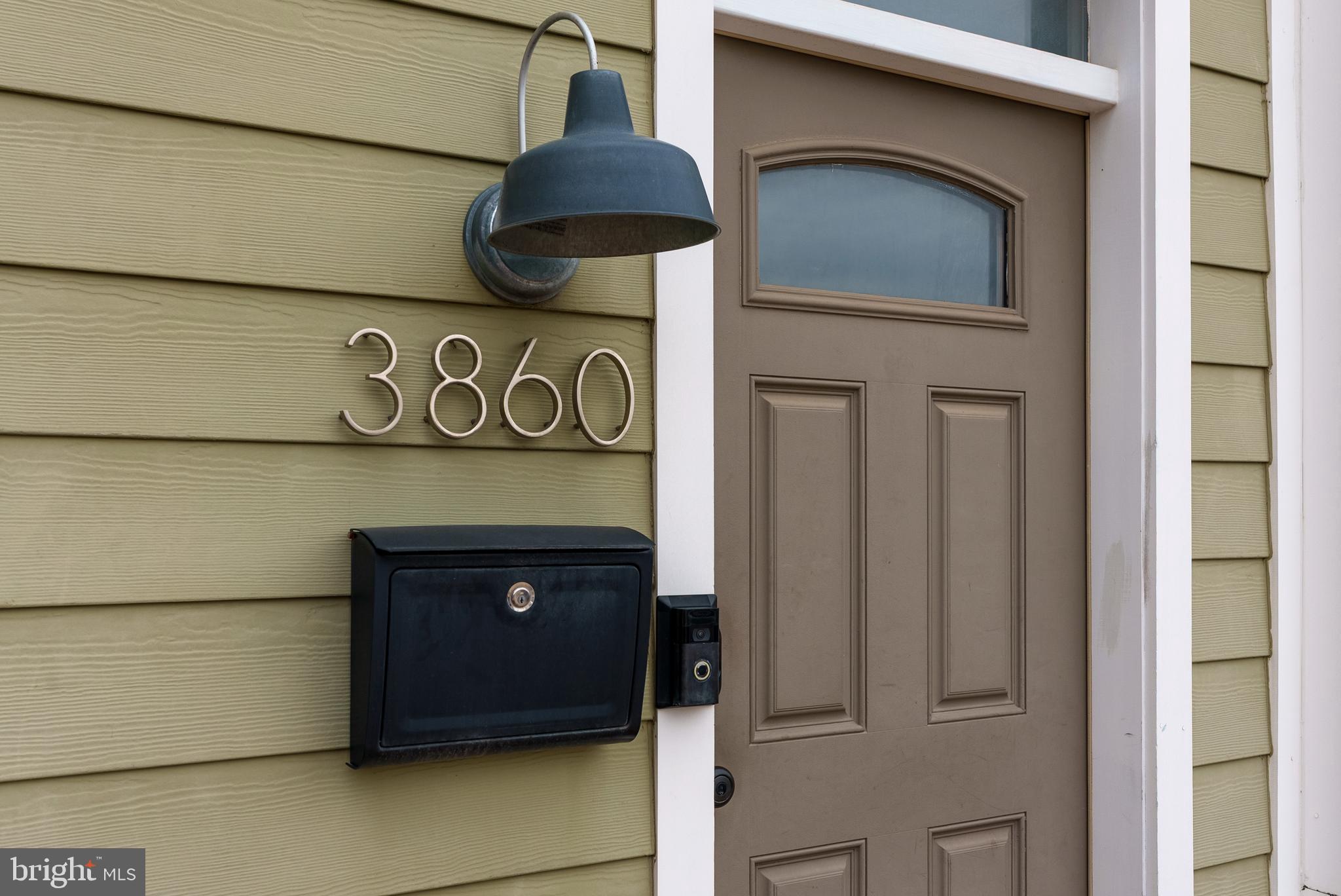 3860 Quarry Avenue Baltimore, MD 21211 - Photo 5 of 41